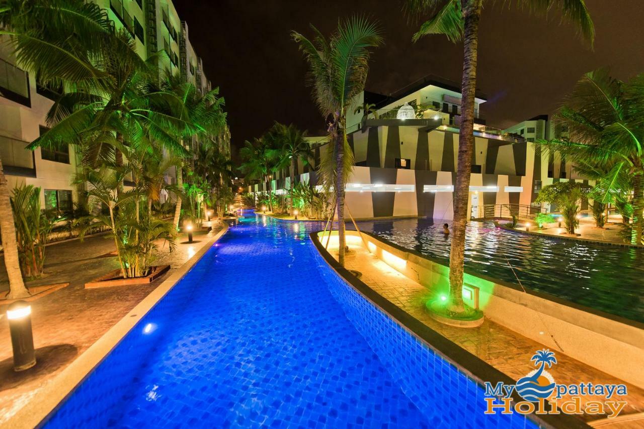 Arcadia Beach Resort Pattaya Exterior foto