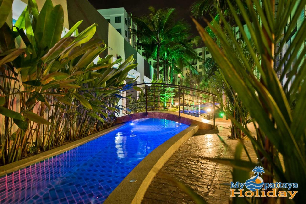 Arcadia Beach Resort Pattaya Exterior foto